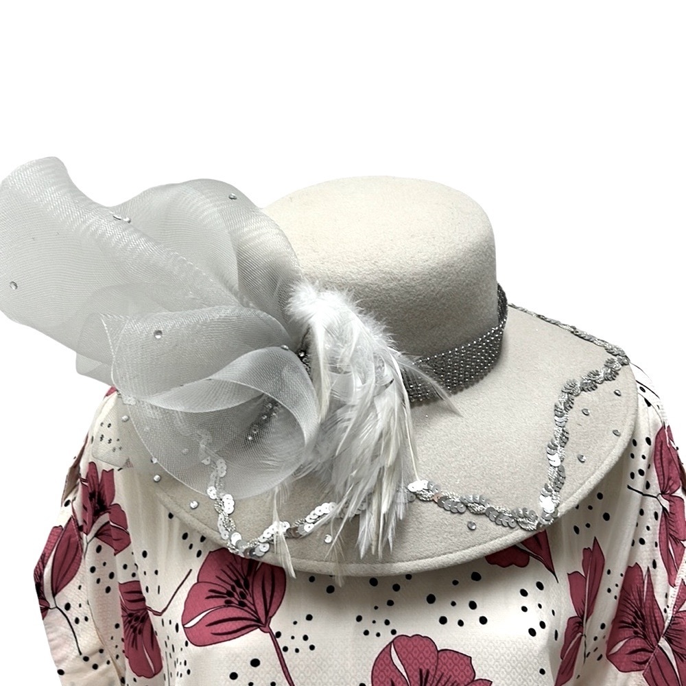 Vintage Donna Vinci Couture | Wool Church‎ Hat Light Beige Sequins Mesh Feathers